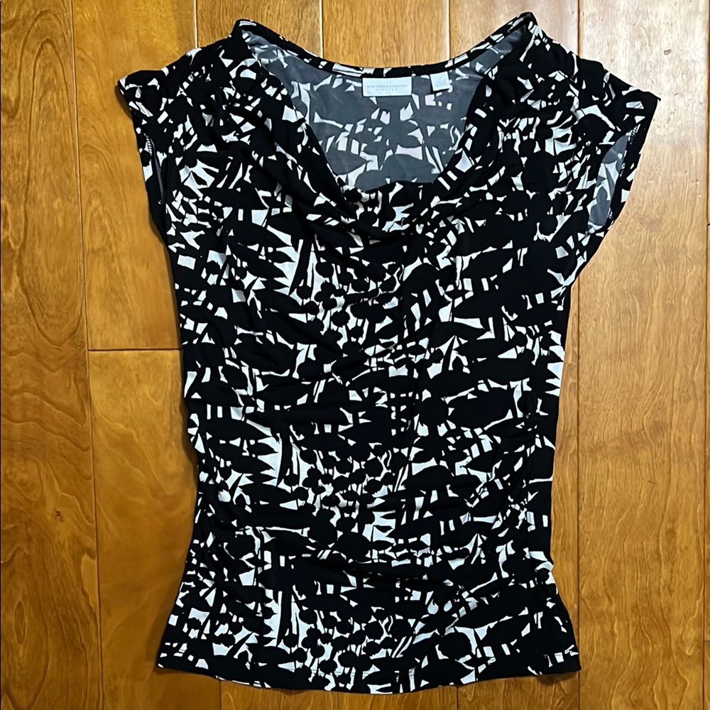 New York & Company Black & White Geometric Cowl Neck Stretch Top Size S Career
